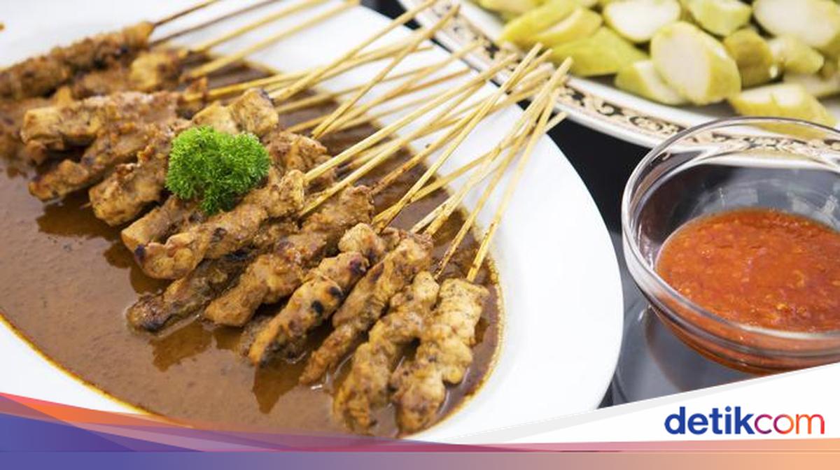Sate Madura Cak Samsul: Rasa yang Menggigit Jiwa di Jantung Cilacap