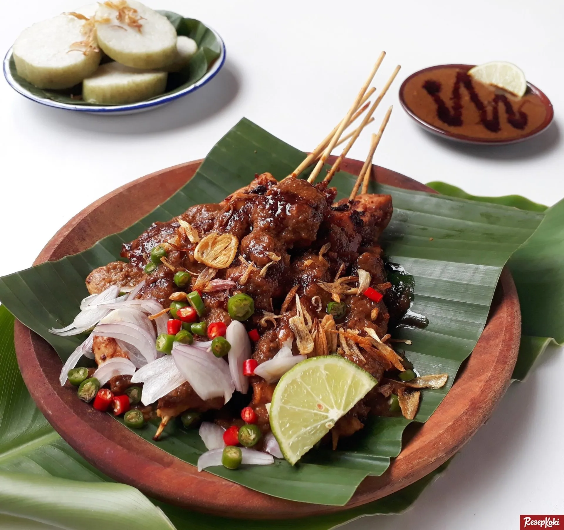 Sate Madura Cak Samsul: Rasa yang Menggigit Jiwa di Jantung Cilacap